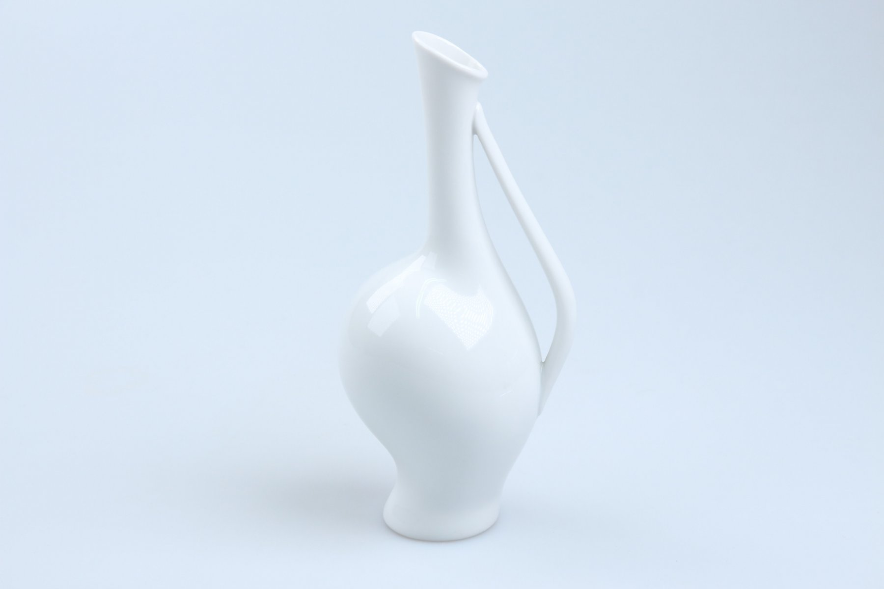 Vase Schwangere Luise 2592 weiß