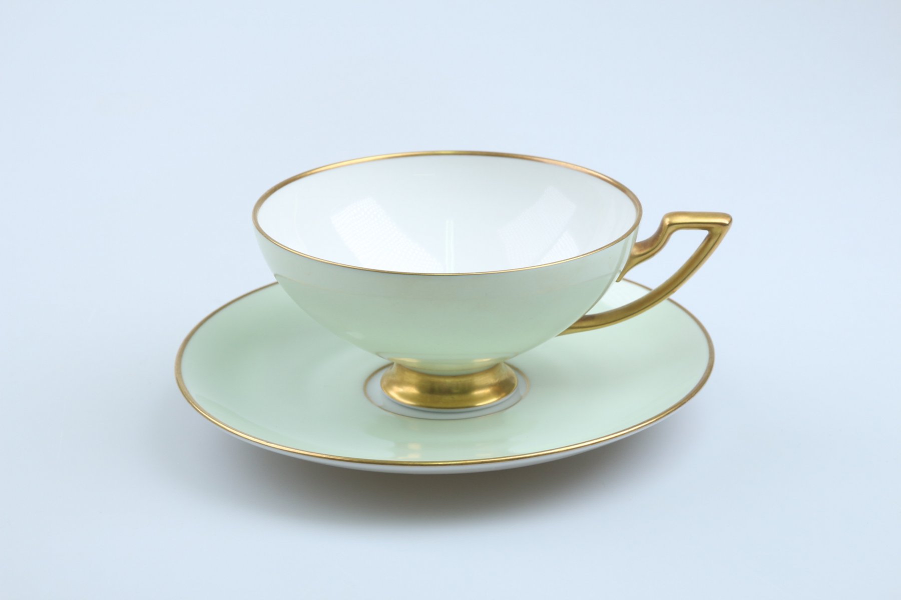 Teetasse mit Untere grün