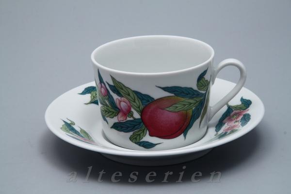 Teetasse mit Untere