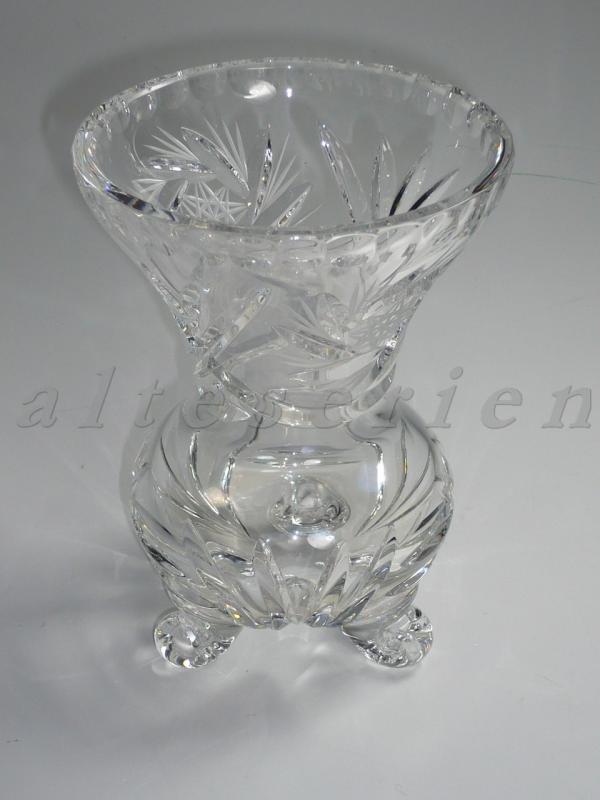 Vase auf 3 Füßchen mittelgroß D 11 cm H 15,5 cm