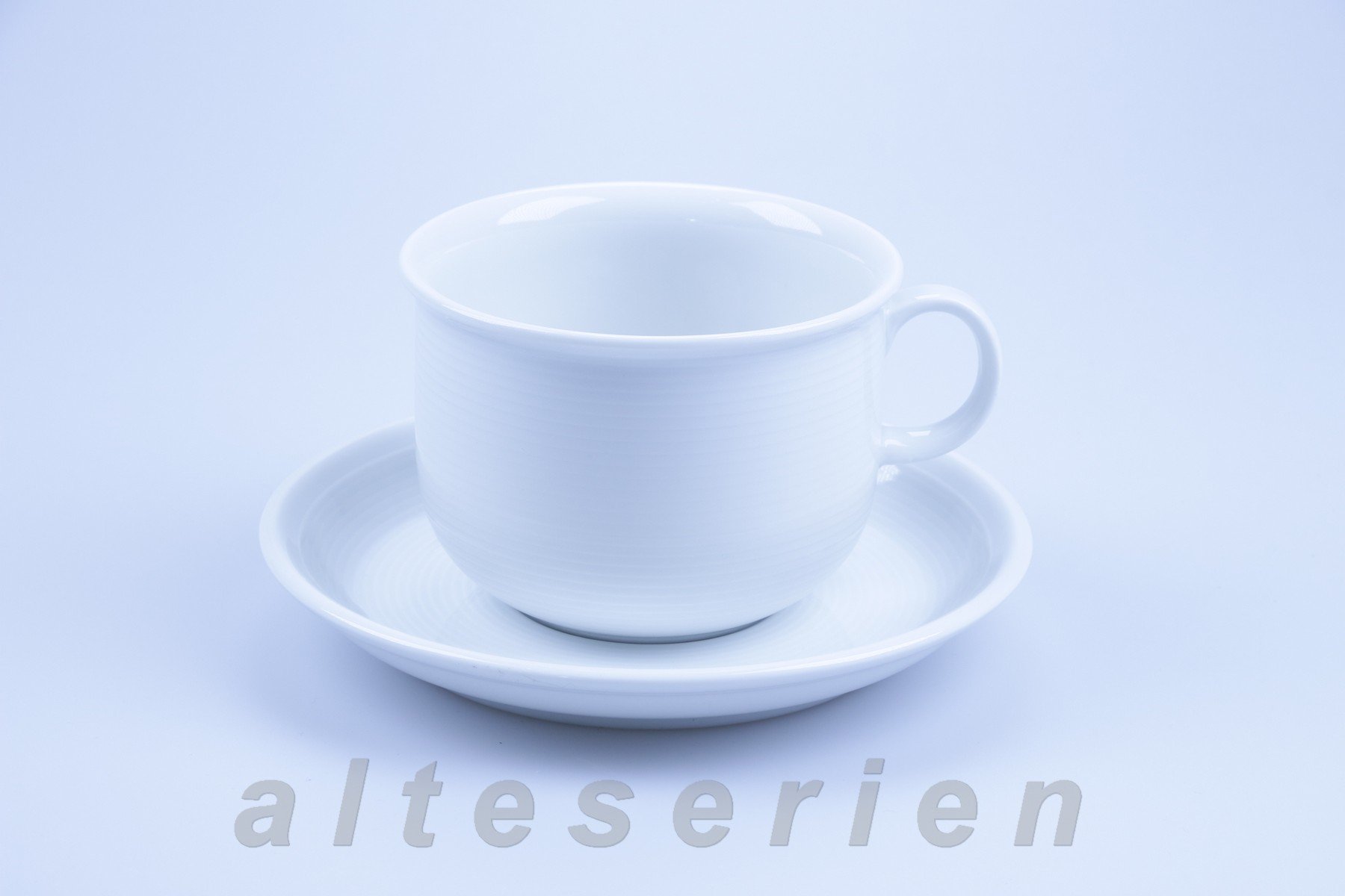 Frühstückstasse mit Untere