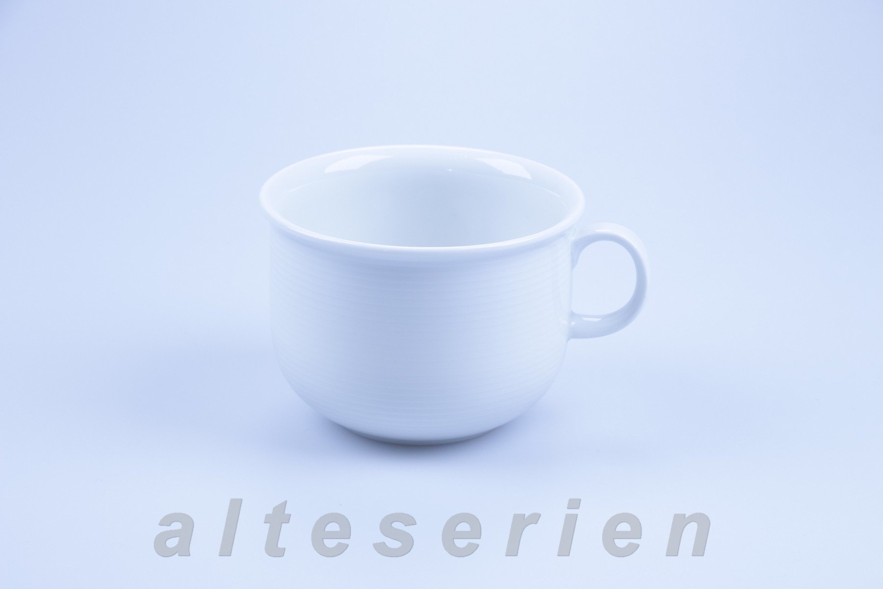 Frühstückstasse D 10,5 cm H 7,5 cm 