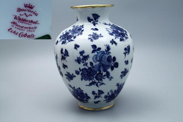 Vase groß und bauchige Form 