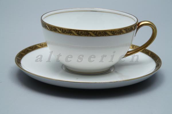 Teetasse mit Untere