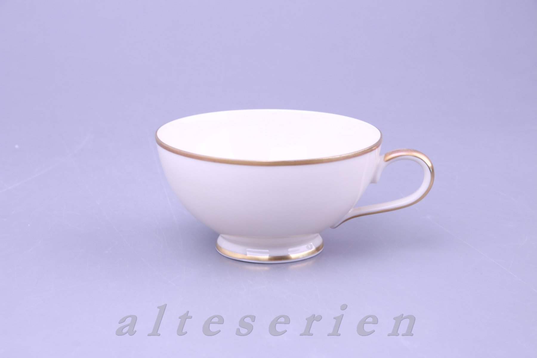 Teetasse D 9,7 cm H 5 cm