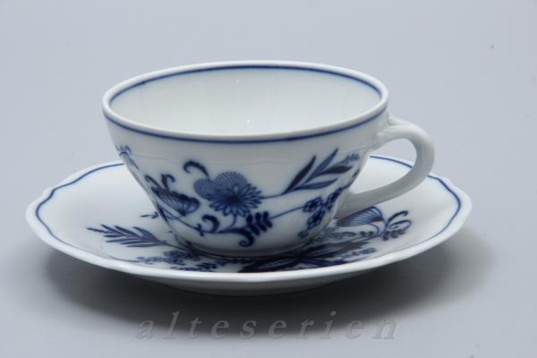 Teetasse mit Untere