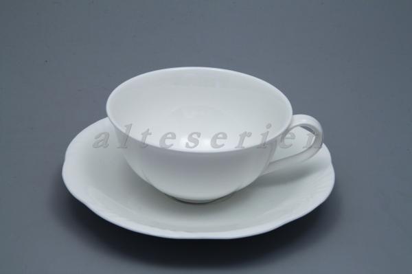 Teetasse mit Untere