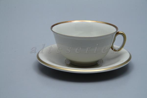 Teetasse mit Untere