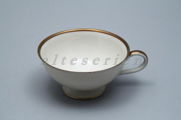 Teetasse auf Fuß klein Modell Nr. 2 D 9,5 cm H 5 cm