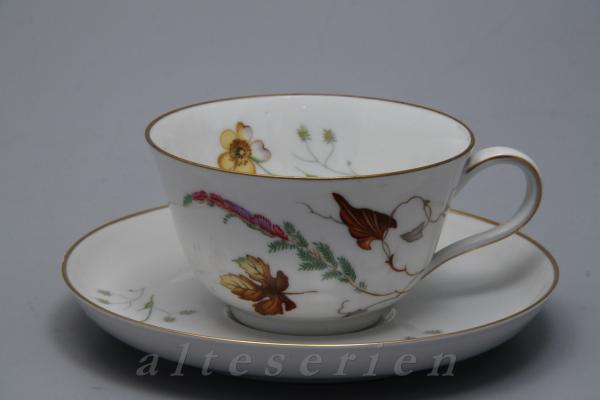 Teetasse mit Untere