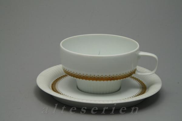 Teetasse mit Untere