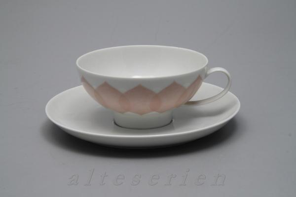 Teetasse mit Untere