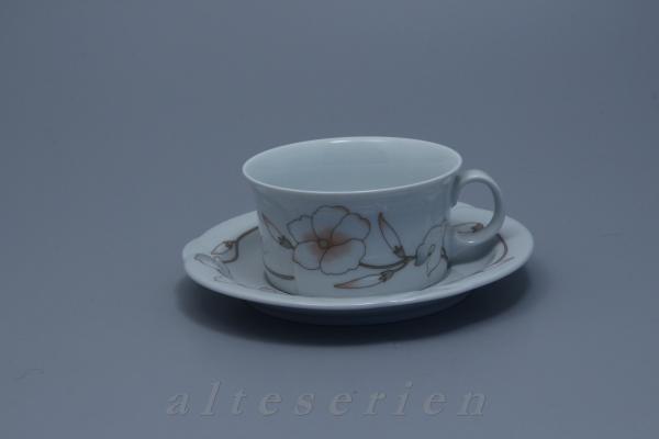 Teetasse mit Untere