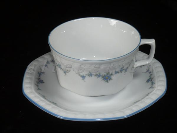 Teetasse mit Untere