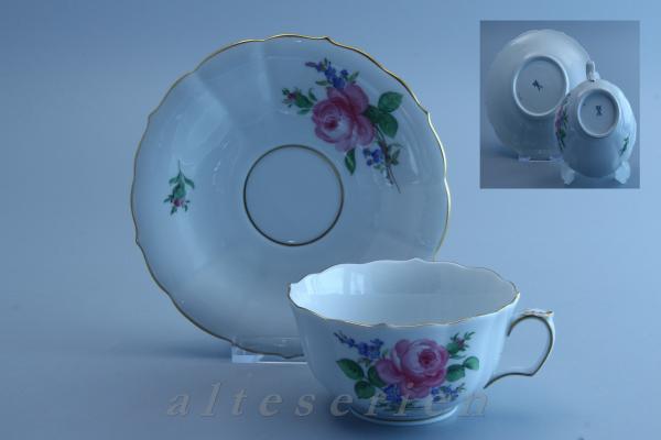 Teetasse mit Untere