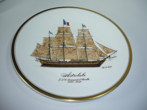 Sammelteller - Astrolabe J.S.C.Dumont d'Urville 1790-1842