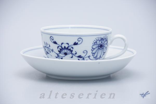 Teetasse mit Untere