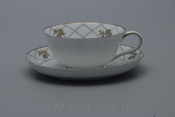 Teetasse mit Untere