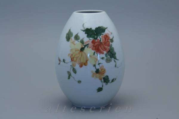 bauchig geformte Vase