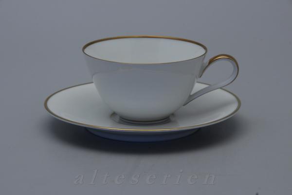 Teetasse mit Untere