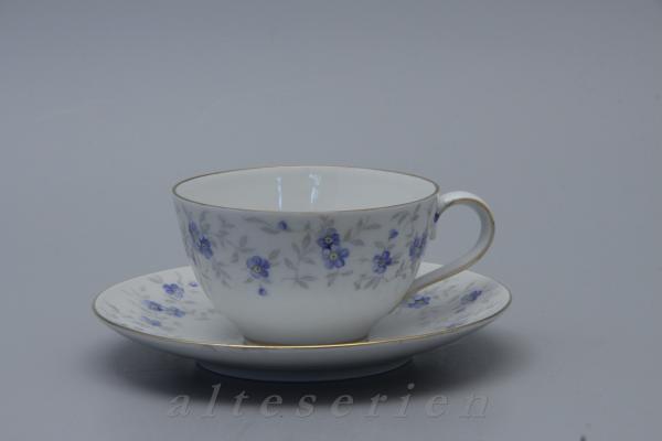 Teetasse mit Untere