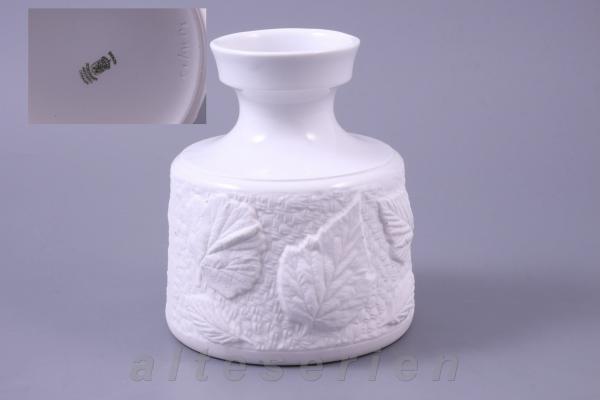 Vase H 15,5 cm weiß Reliefdekor unlasiert