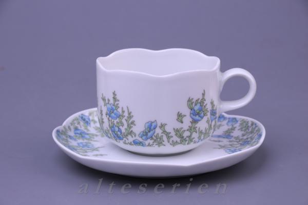 Teetasse mit Untere klein