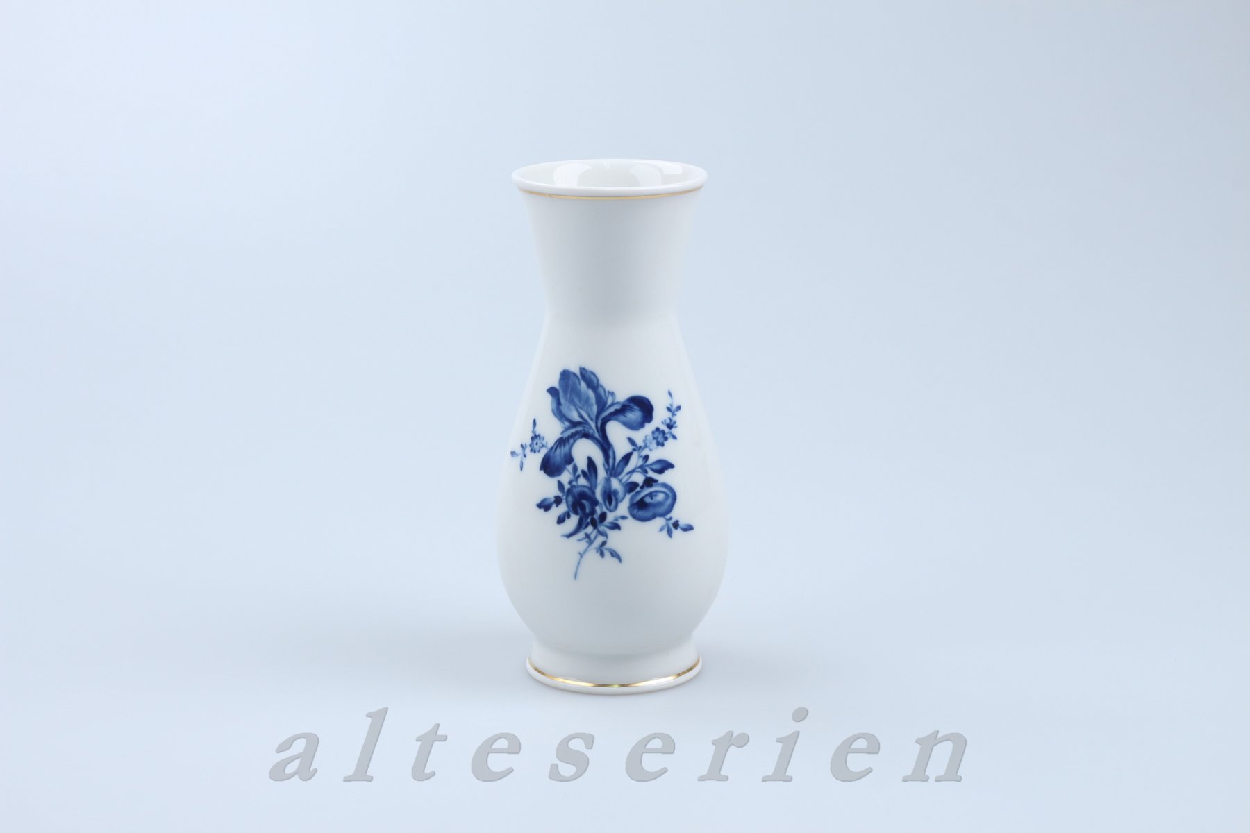 Vase III. Wahl Blaumalerei