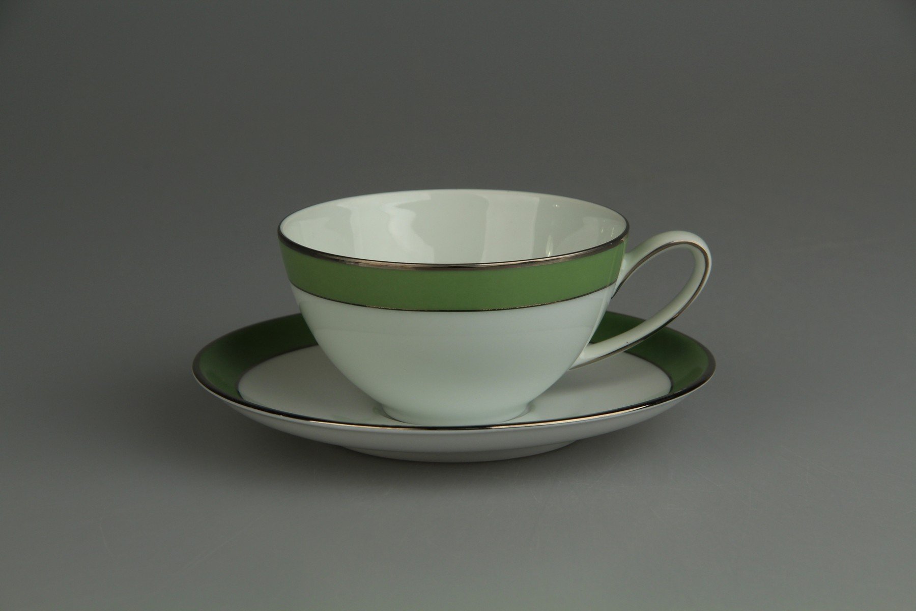 Teetasse mit Untere