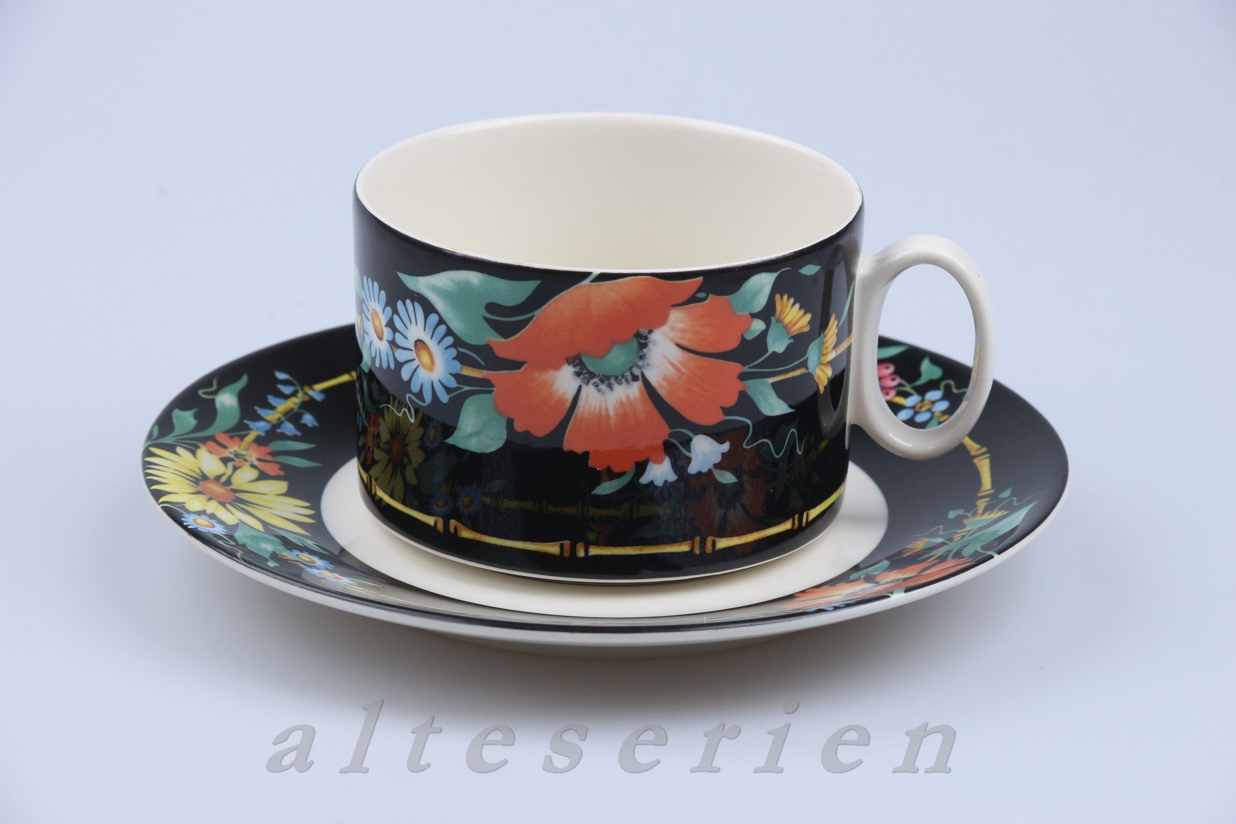 Teetasse mit Untere D 8,3 cm H 5,8 cm 