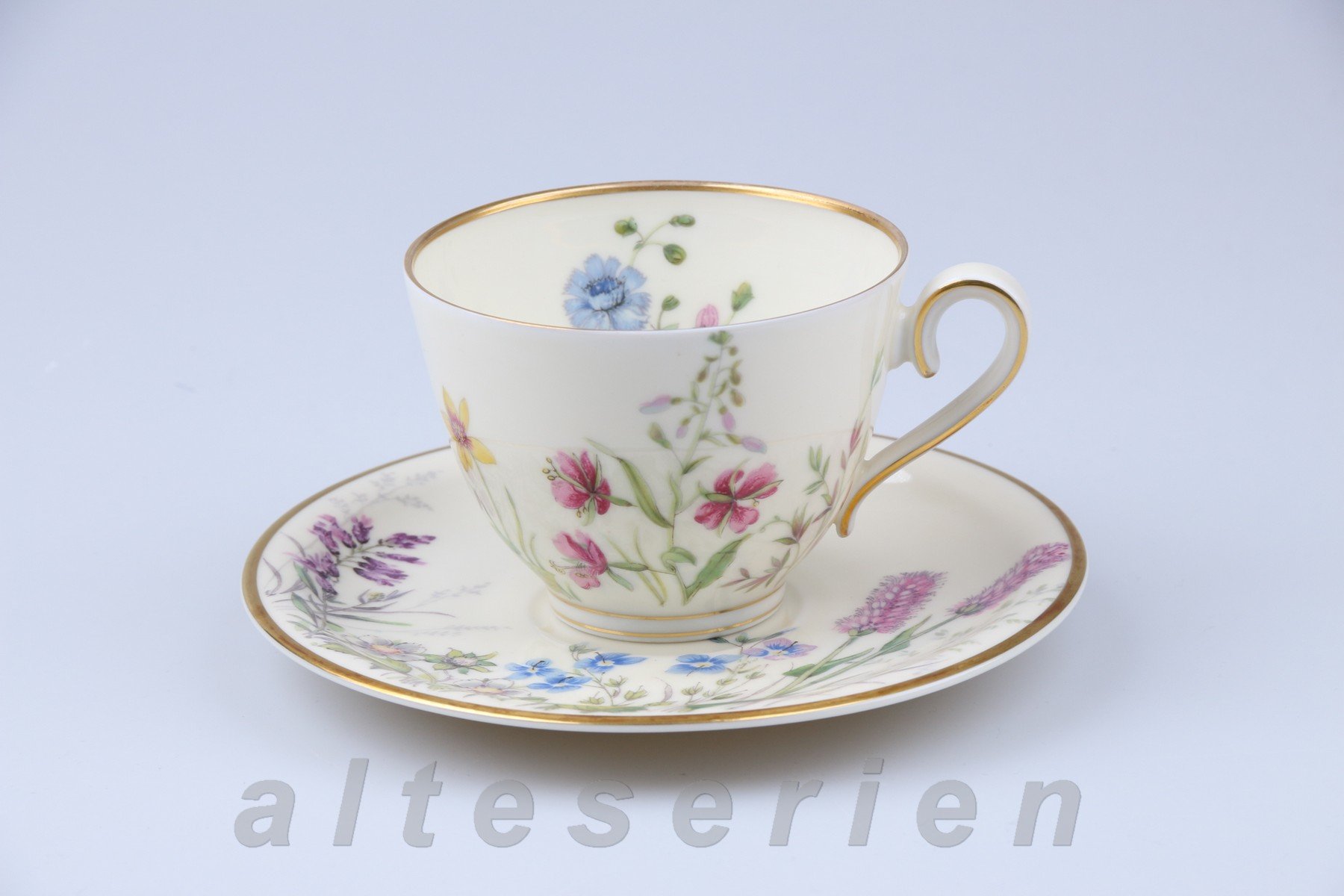 Kaffeetasse mit Untere klein - Scene G