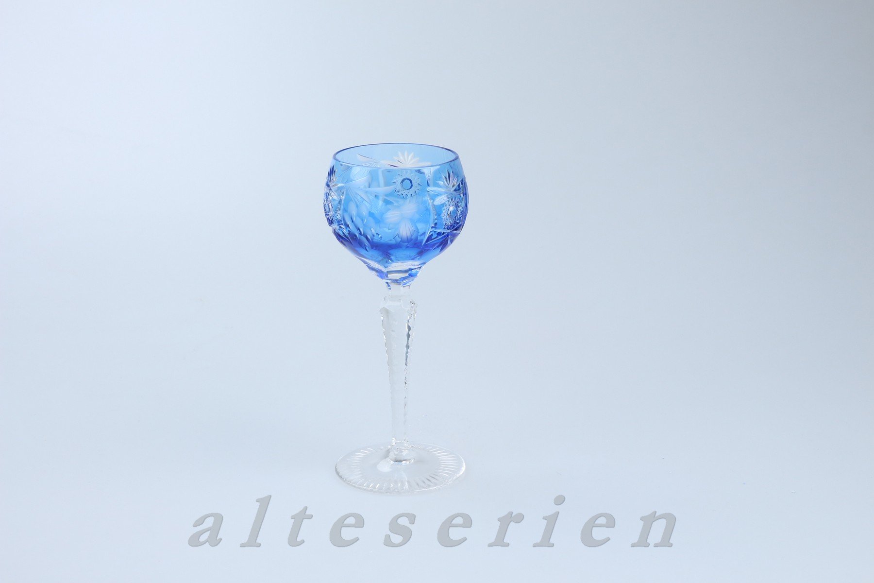 Weinrömer klein Aquamarin