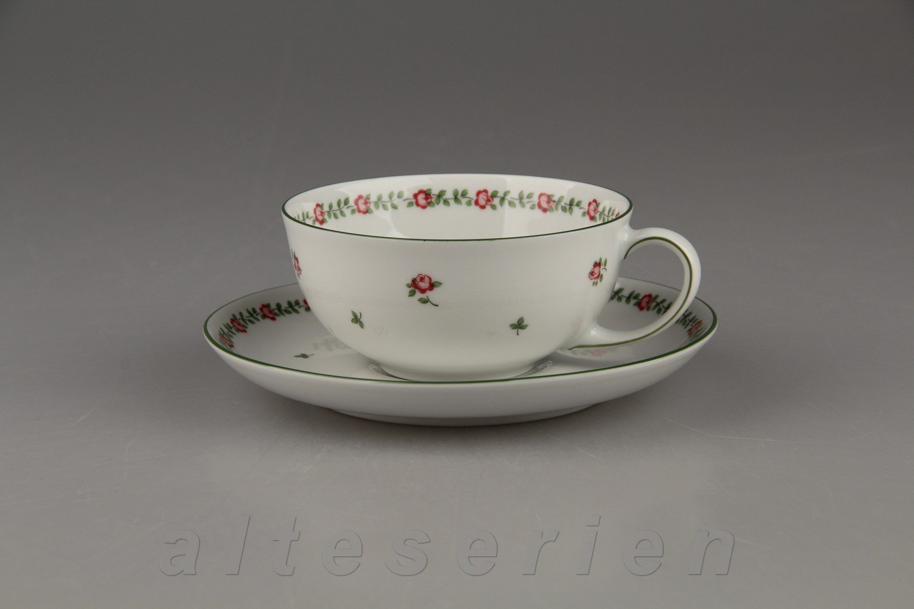 Teetasse mit Untere