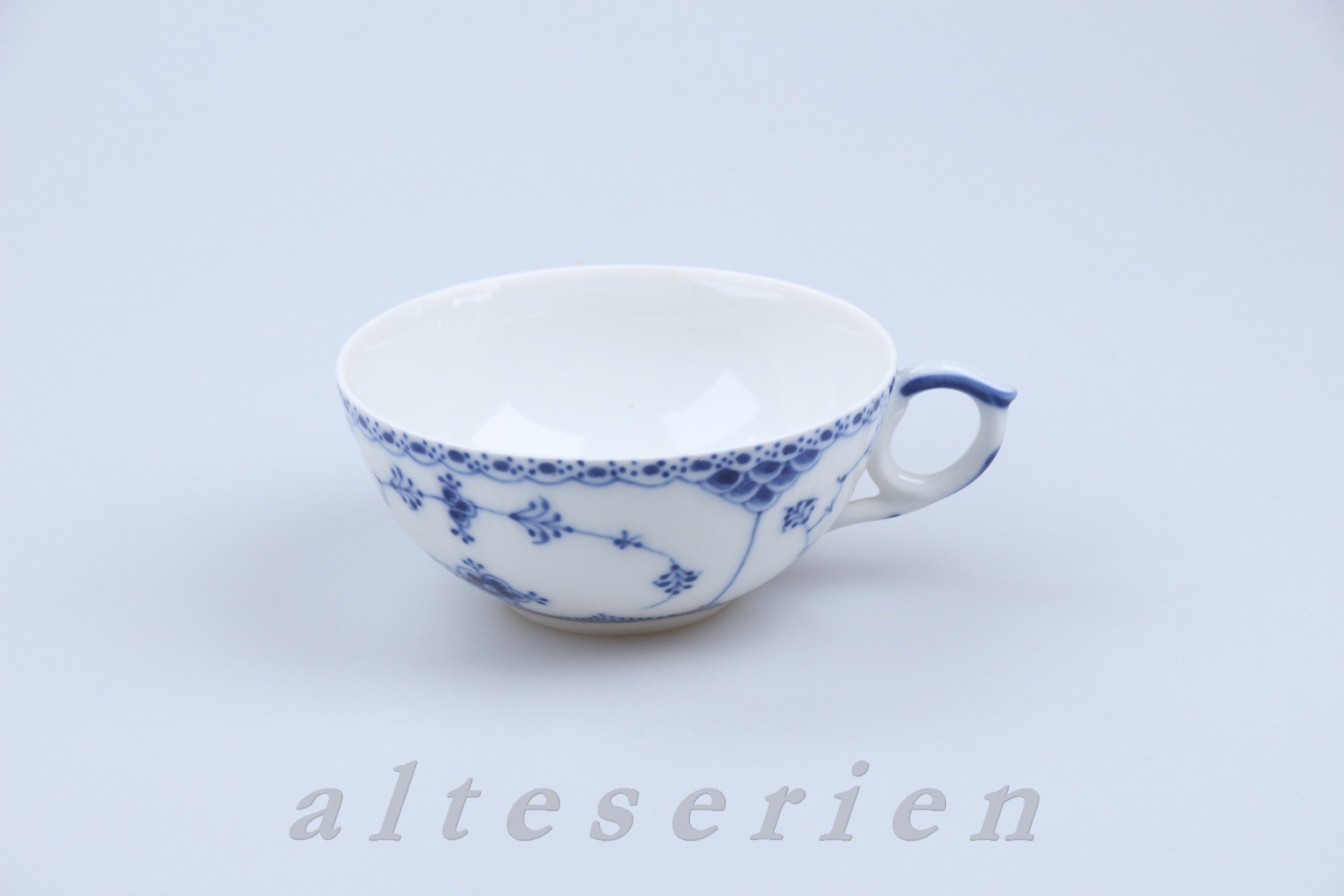 Teetasse Modell 525