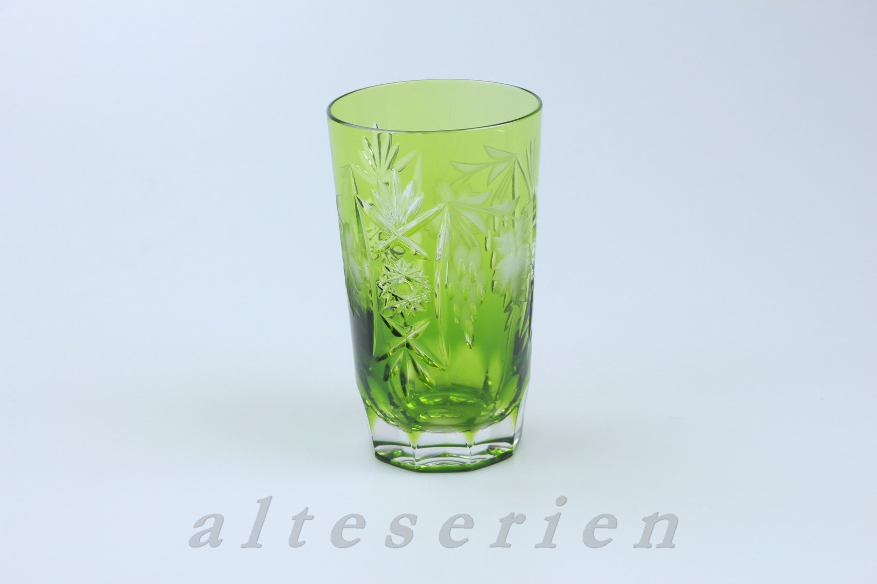 Wasserglas Trinkbecher Resedagrün