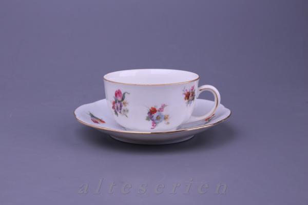 Teetasse mit Untere