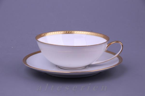 Teetasse mit Untere