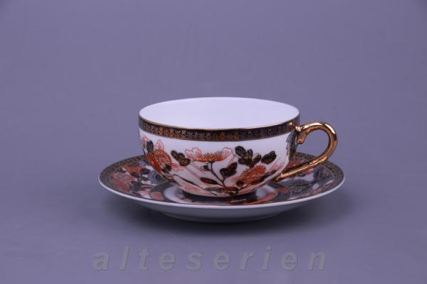 Teetasse mit Untere