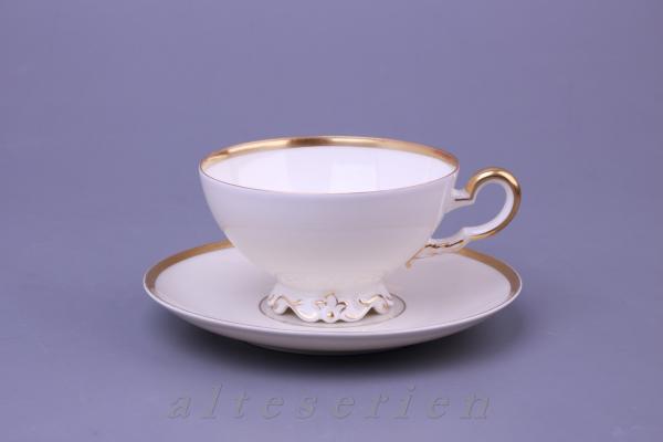 Teetasse mit Untere