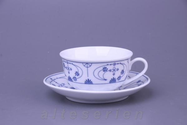 Teetasse mit Untere