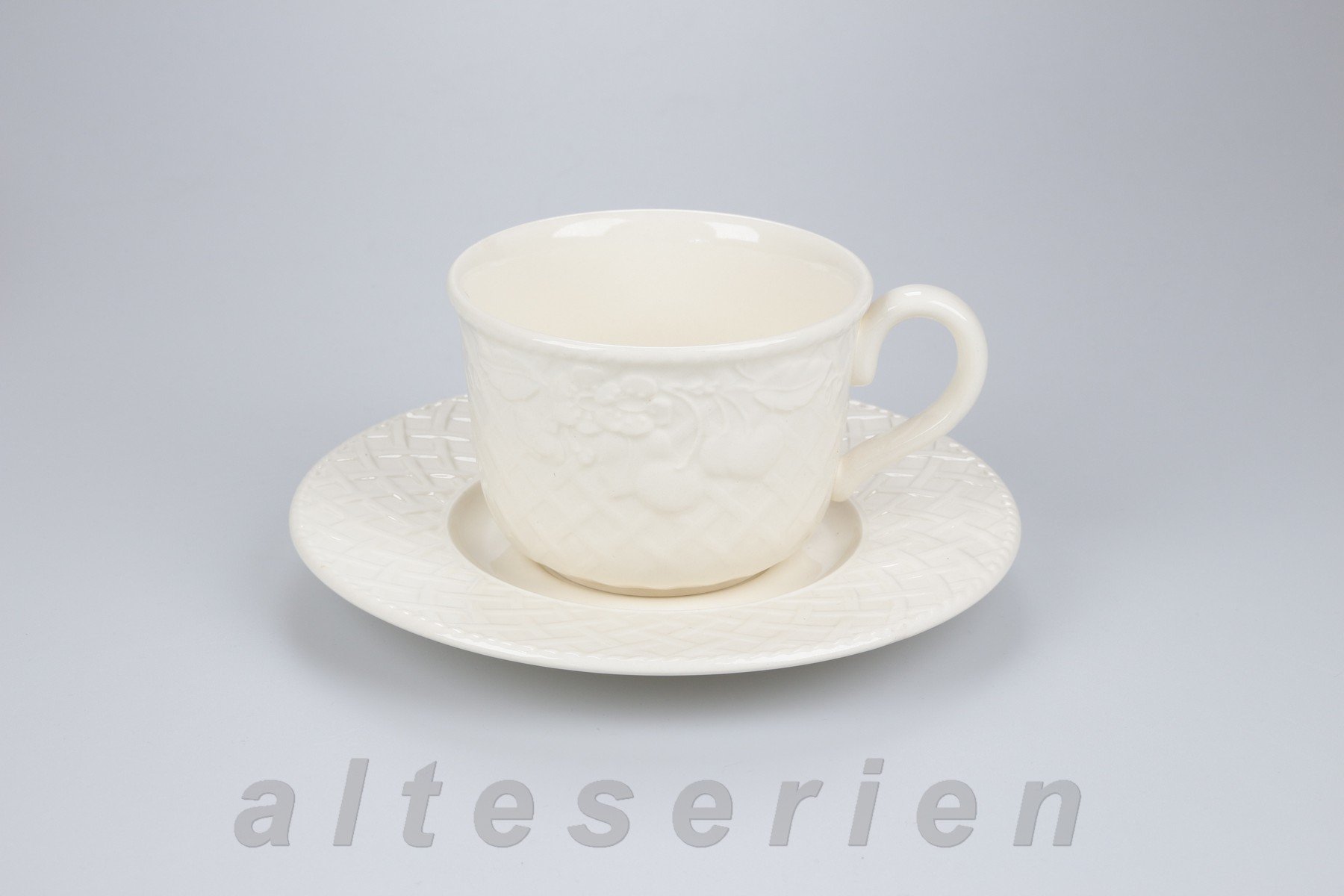 Frühstückstasse mit Untere