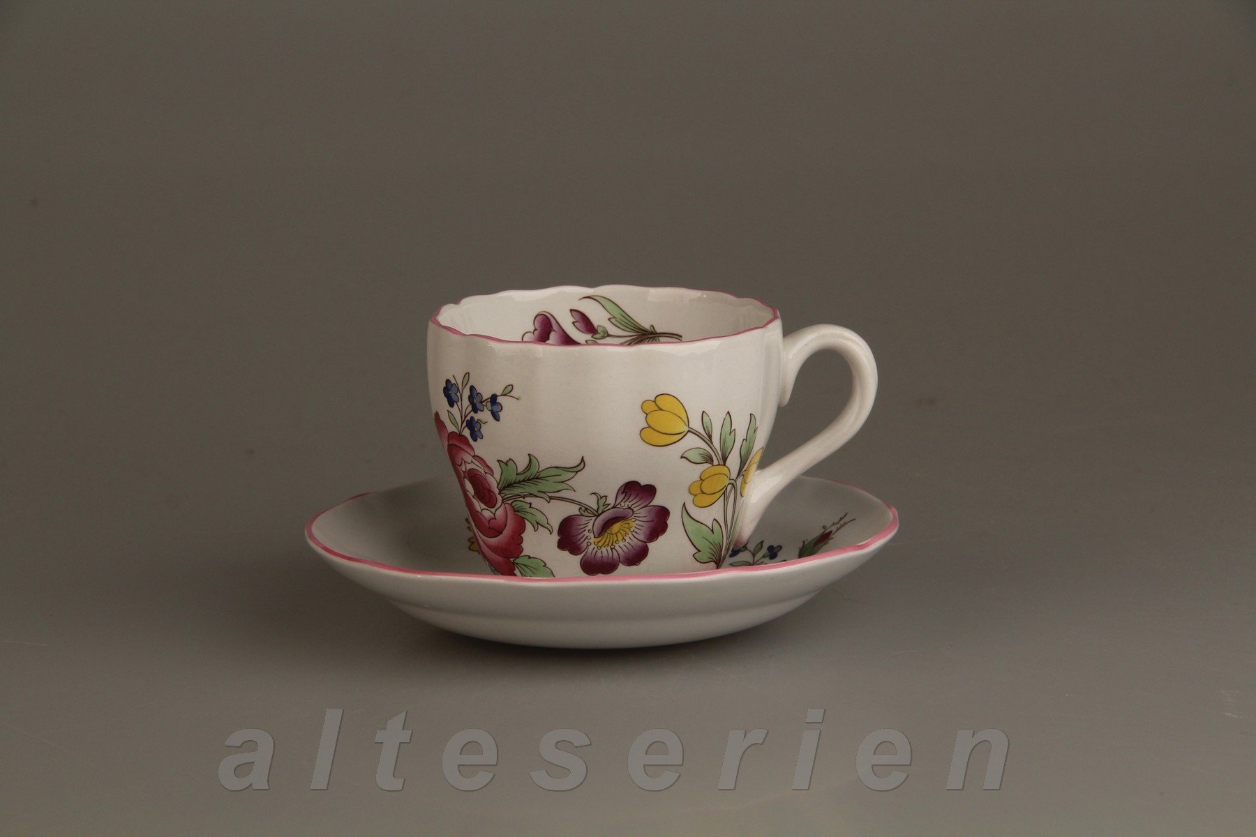 Kaffeetasse mit Untere