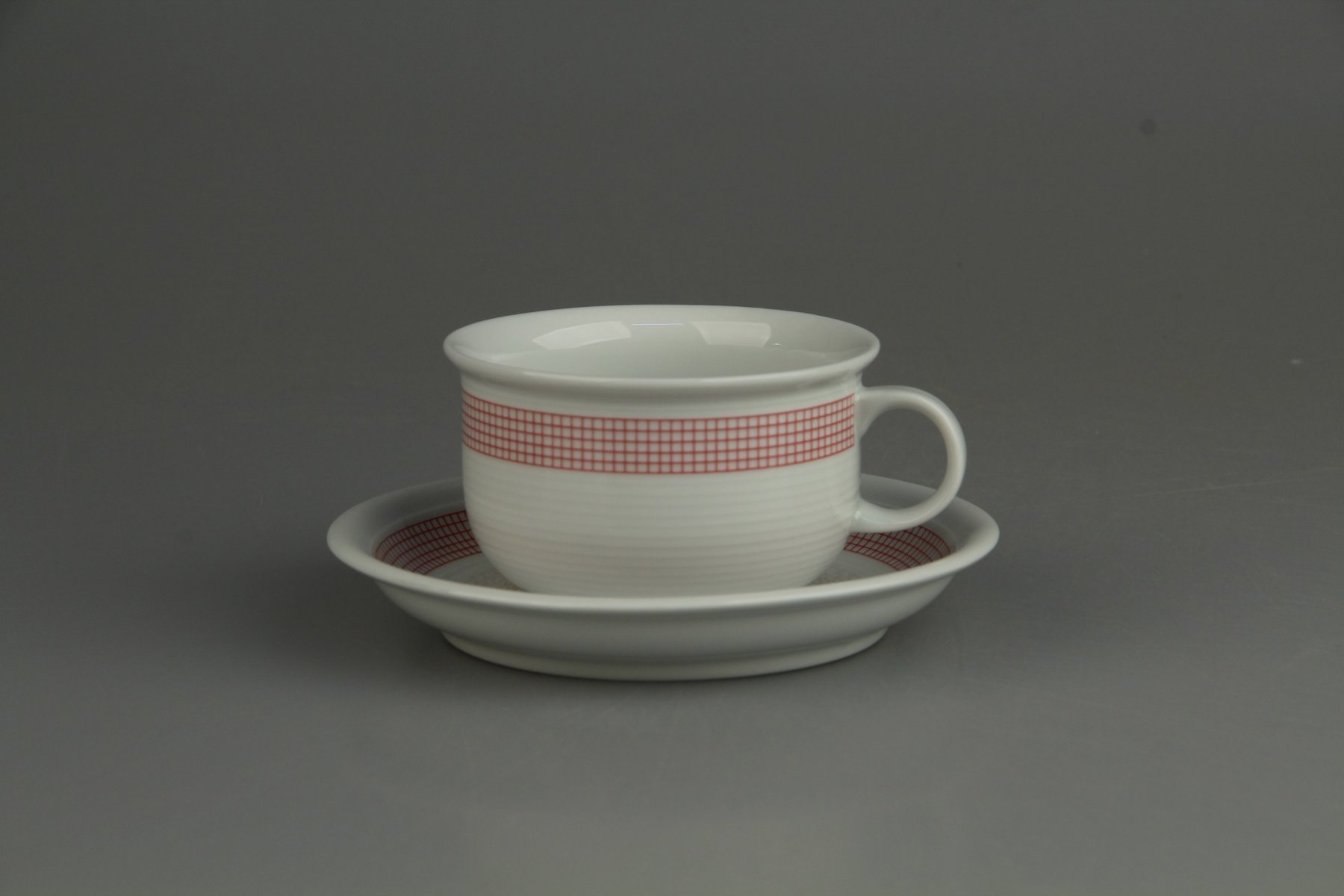 Teetasse mit Untere